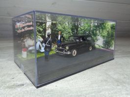 Altaya 1:43 Diorama Classic Car Simca Aronde Messagère