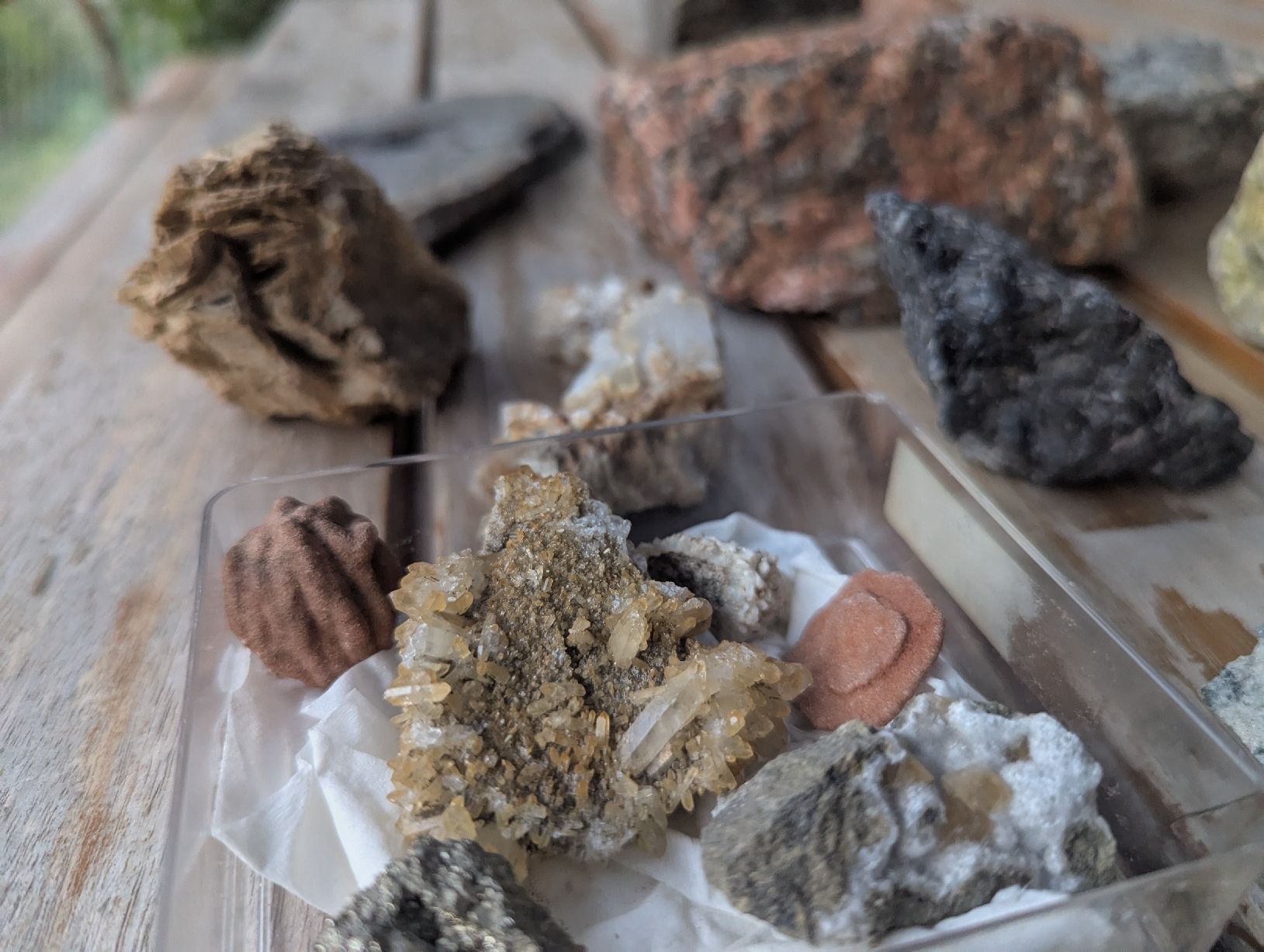 Mineralien & Heilsteine: Steine und Kristalle  – Gebraucht aus Hofstetten ZH von Raiona 4