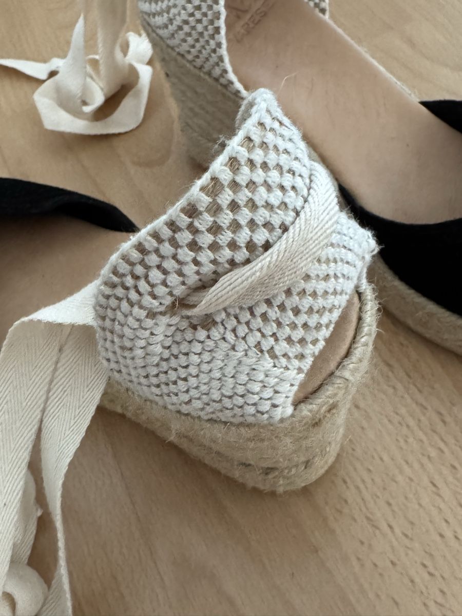 Scarpe da donna: Schwarze Espadrilles mit Bändel, Grösse 39, Top Zustand – Usato da Rombach venduto da jasmin_123456 2