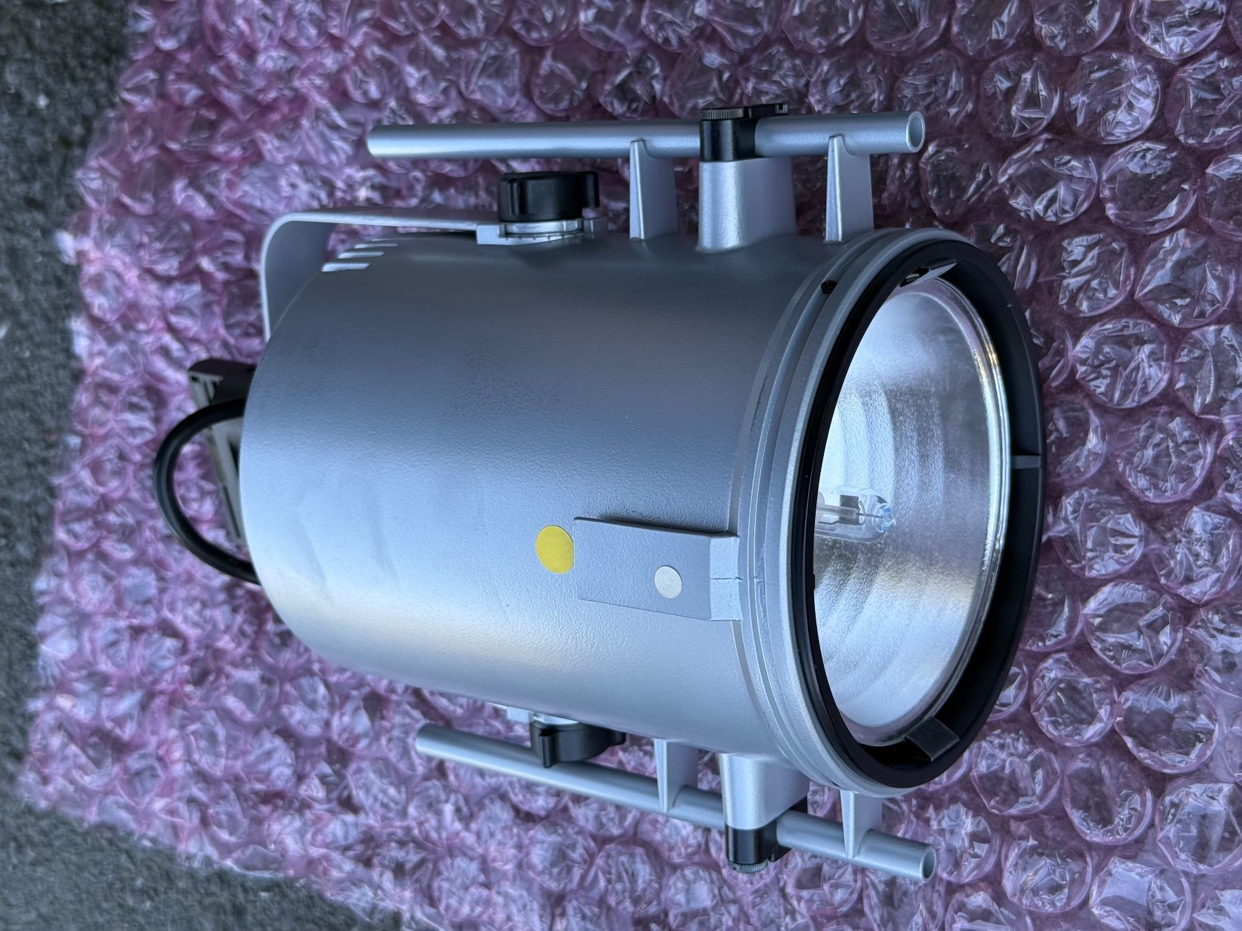 Lampade: 2x Projecteurs NEUCO – Nuovo (secondo la descrizione) da Monthey venduto da 11642mth 5