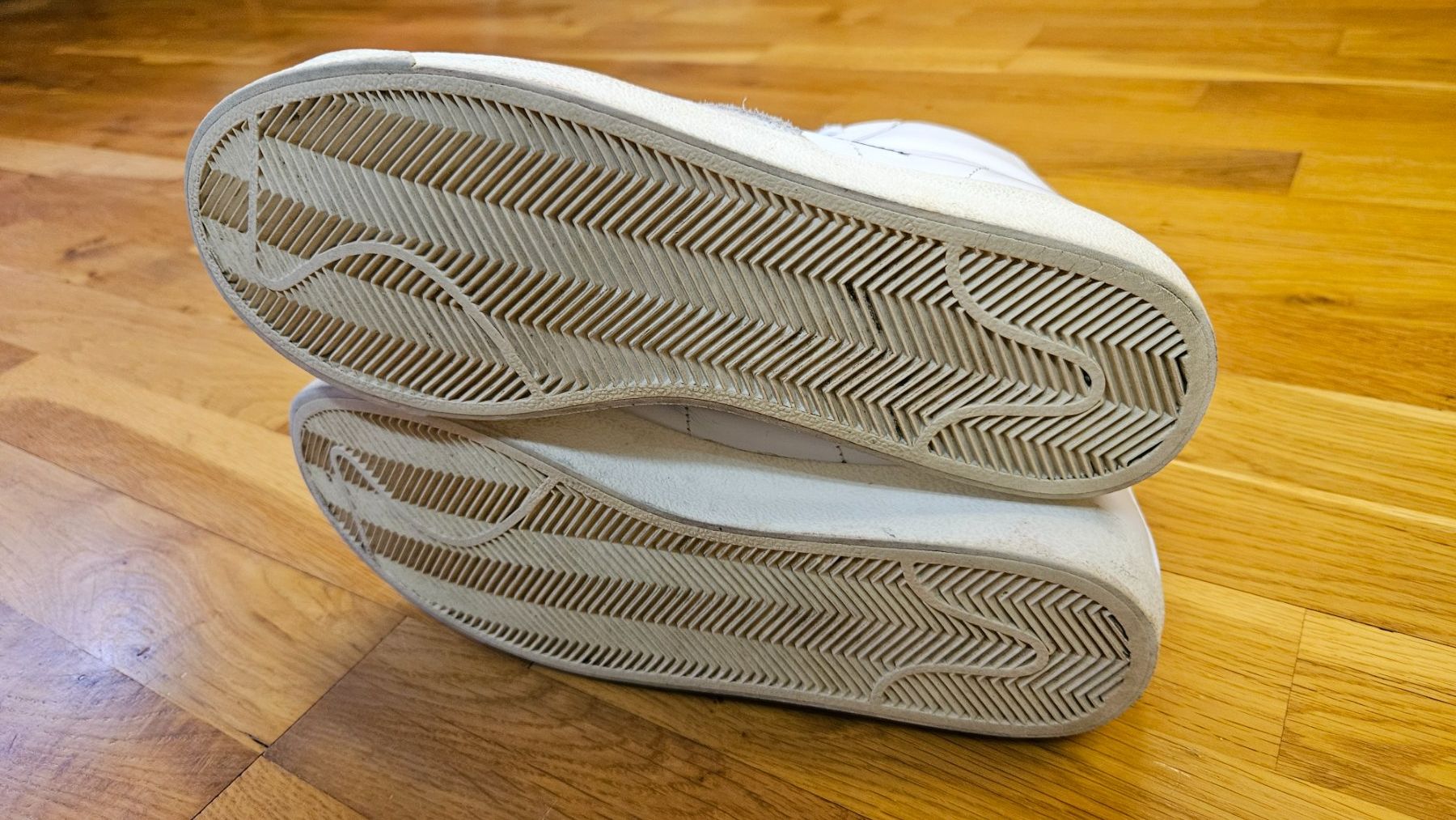 Nike Herrenschuhe: Nike Schuhe – Gebraucht aus Bubikon von diditoto 3