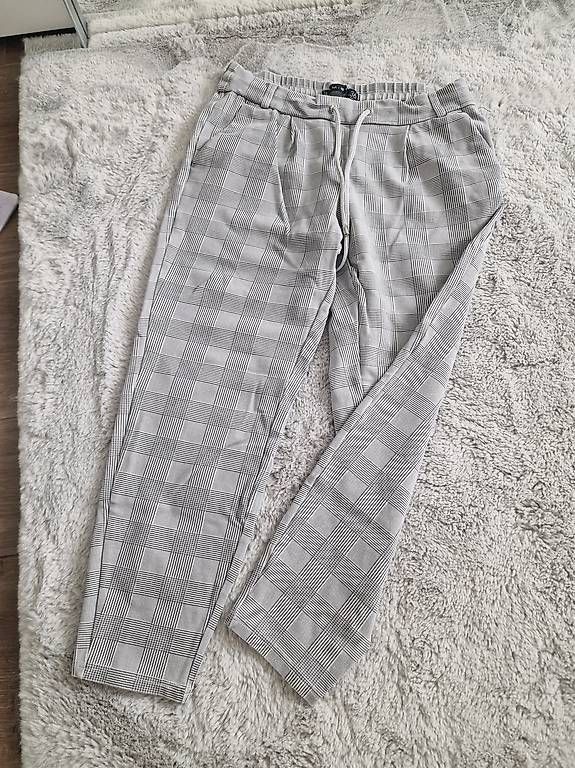 Leggings: Cargoleggins gebraucht  – Usato da Oberuzwil venduto da sam_l6bb