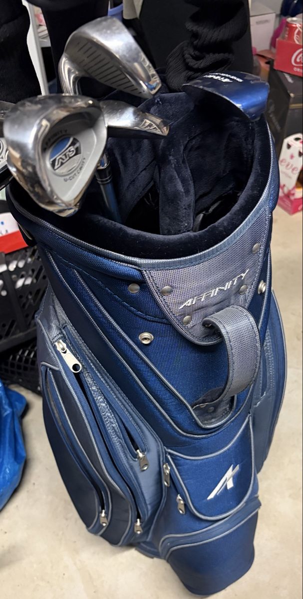 Mazze & Set: Golfset Damen – Usato da Büetigen venduto da Bassist8 1