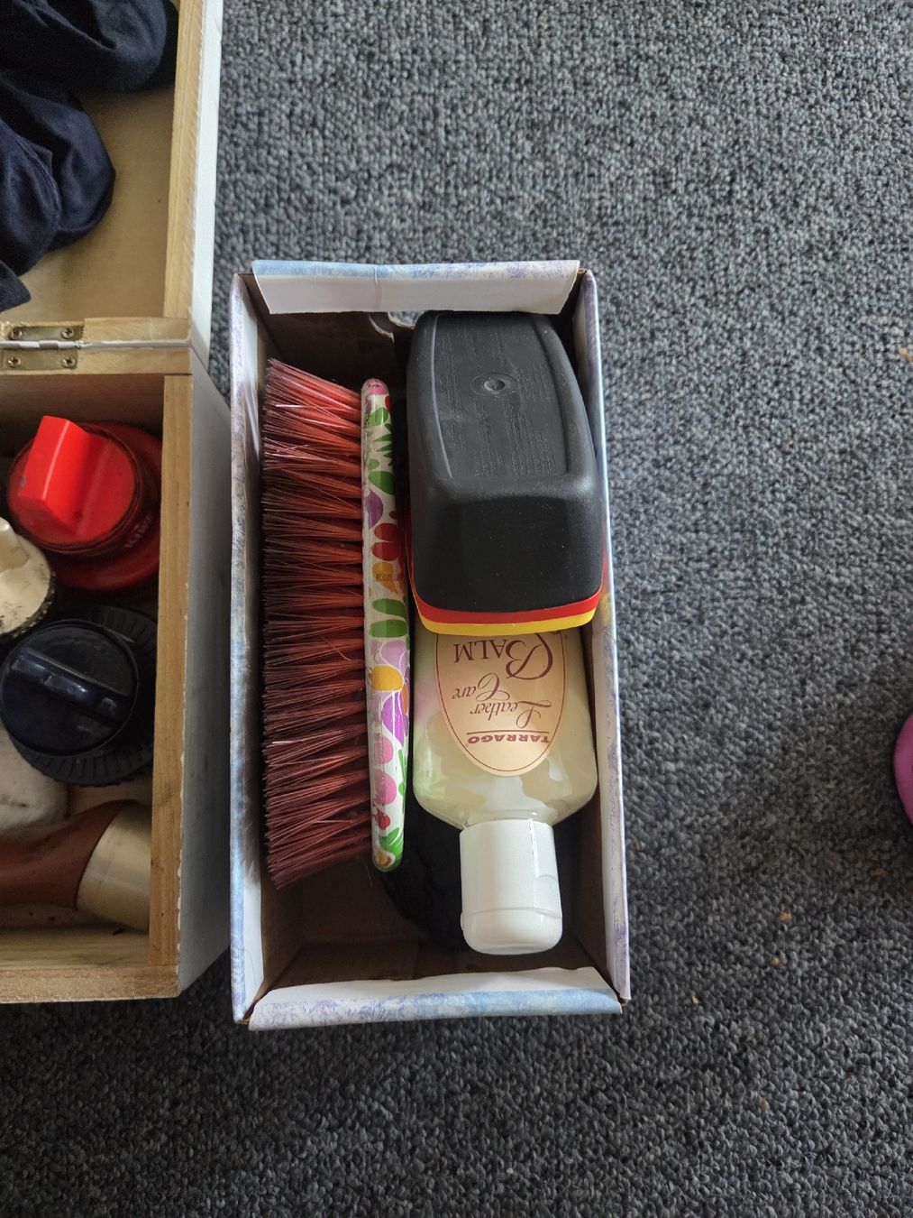 Prodotti di pulizia: Schuhputzset – Usato da Schöfflisdorf venduto da nun_zr8r 2