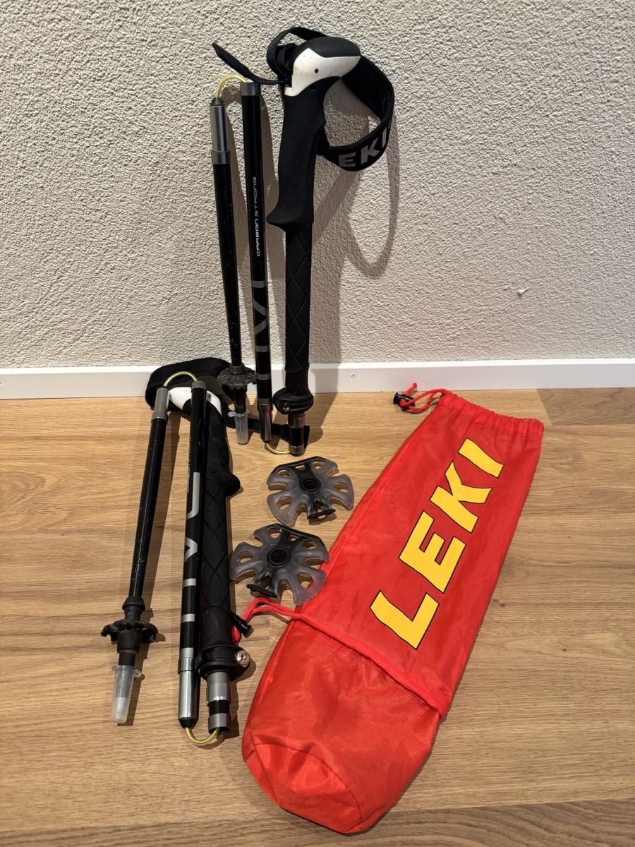 Leki Bastoncini da trekking: Leki Carbon Trekkingstöcke mit Tasche – Usato da Kloten venduto da Geromimoo9400