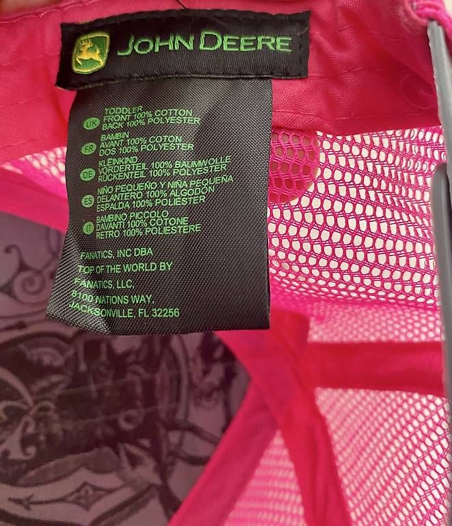 John Deere Autres vêtements garçon: John Deere Cap Kleinkind Pink – D'occasion à Kesswil par canvas12 2