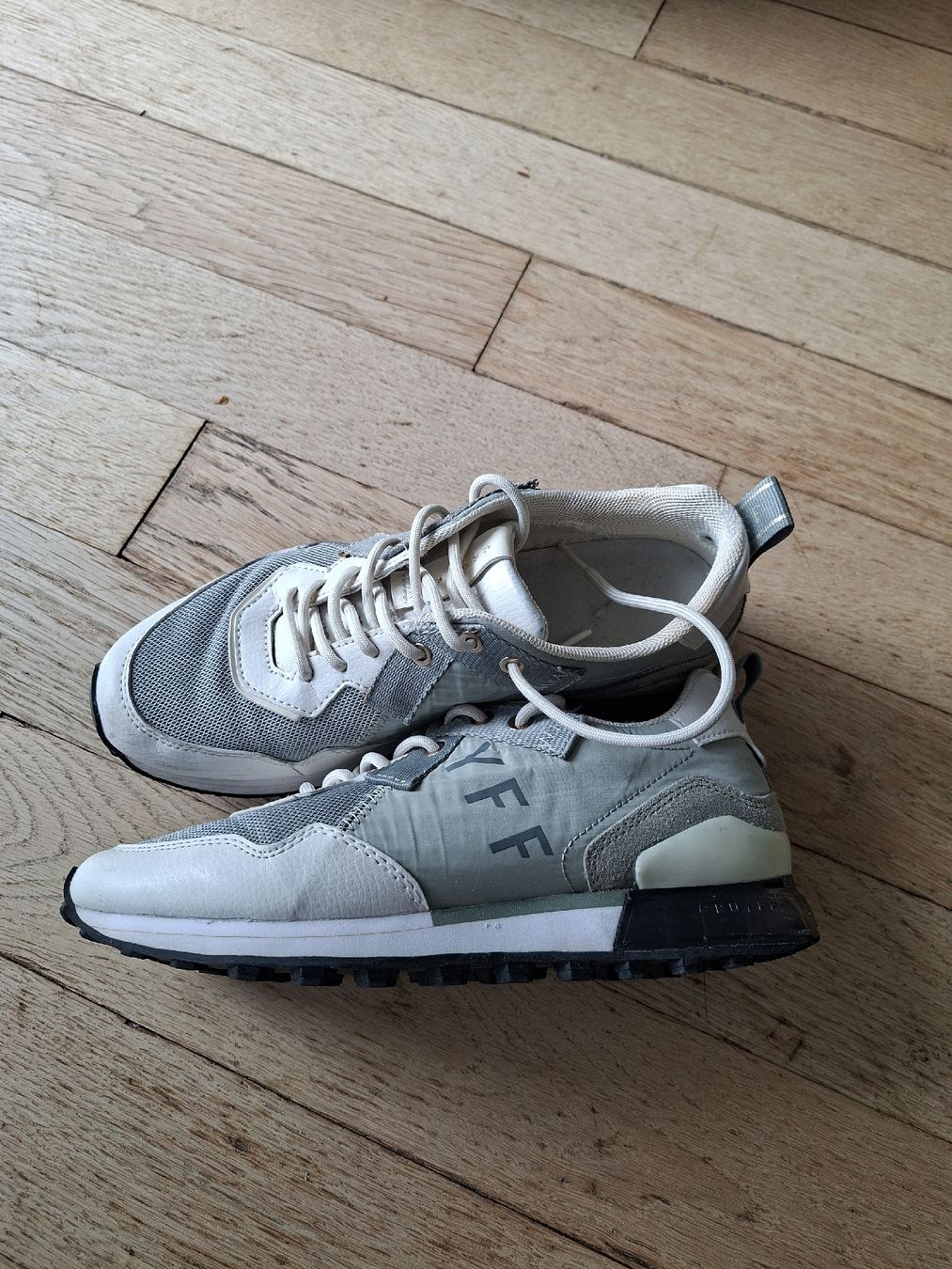 Scarpe da donna: Sneakers Damen Johann Cruyff – Usato da Zürich venduto da linus018