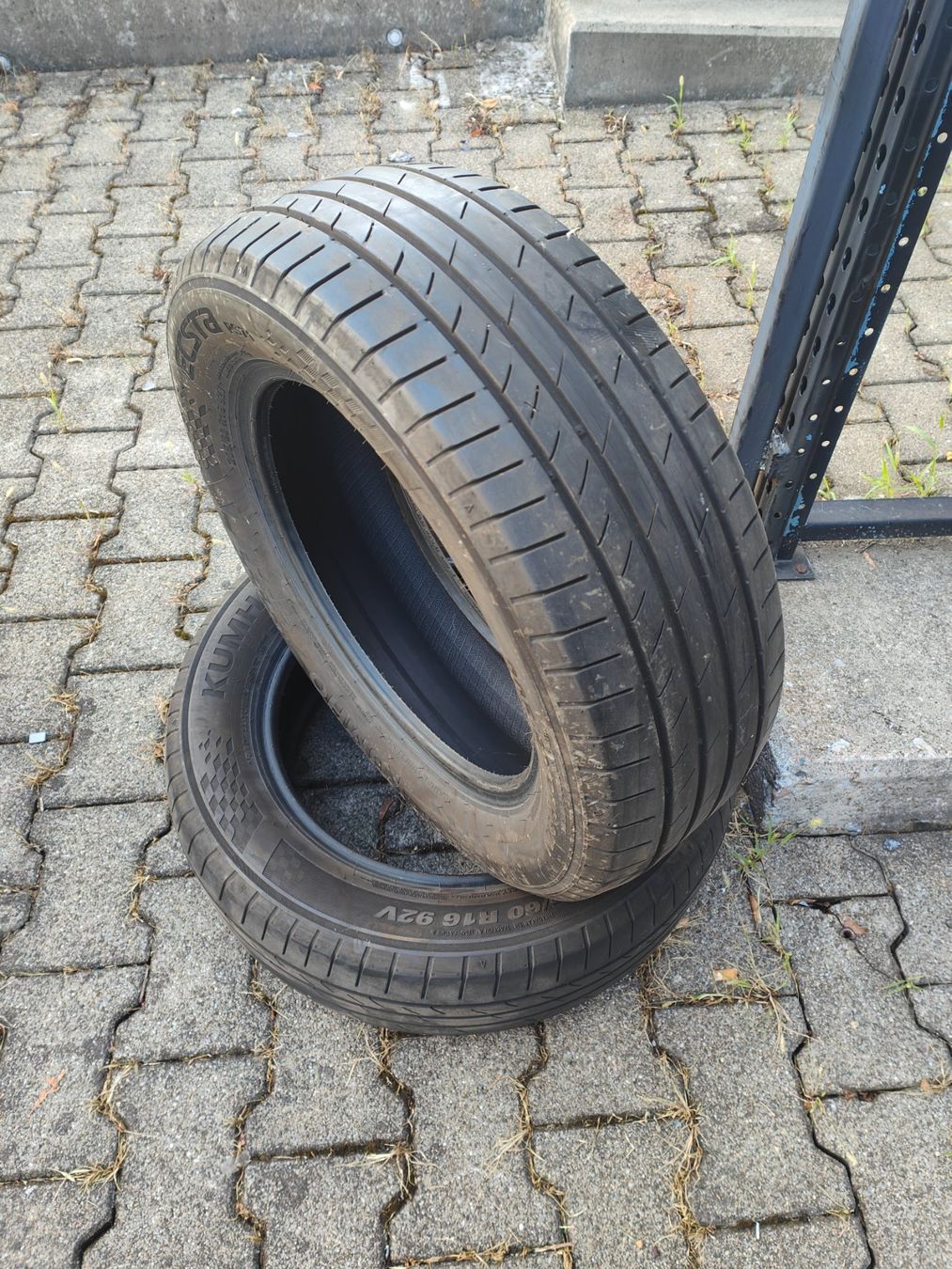 Pneumatici & Ruote complete: Sommerreifen – Usato da Oberengstringen venduto da Reifen-Lagerverkauf