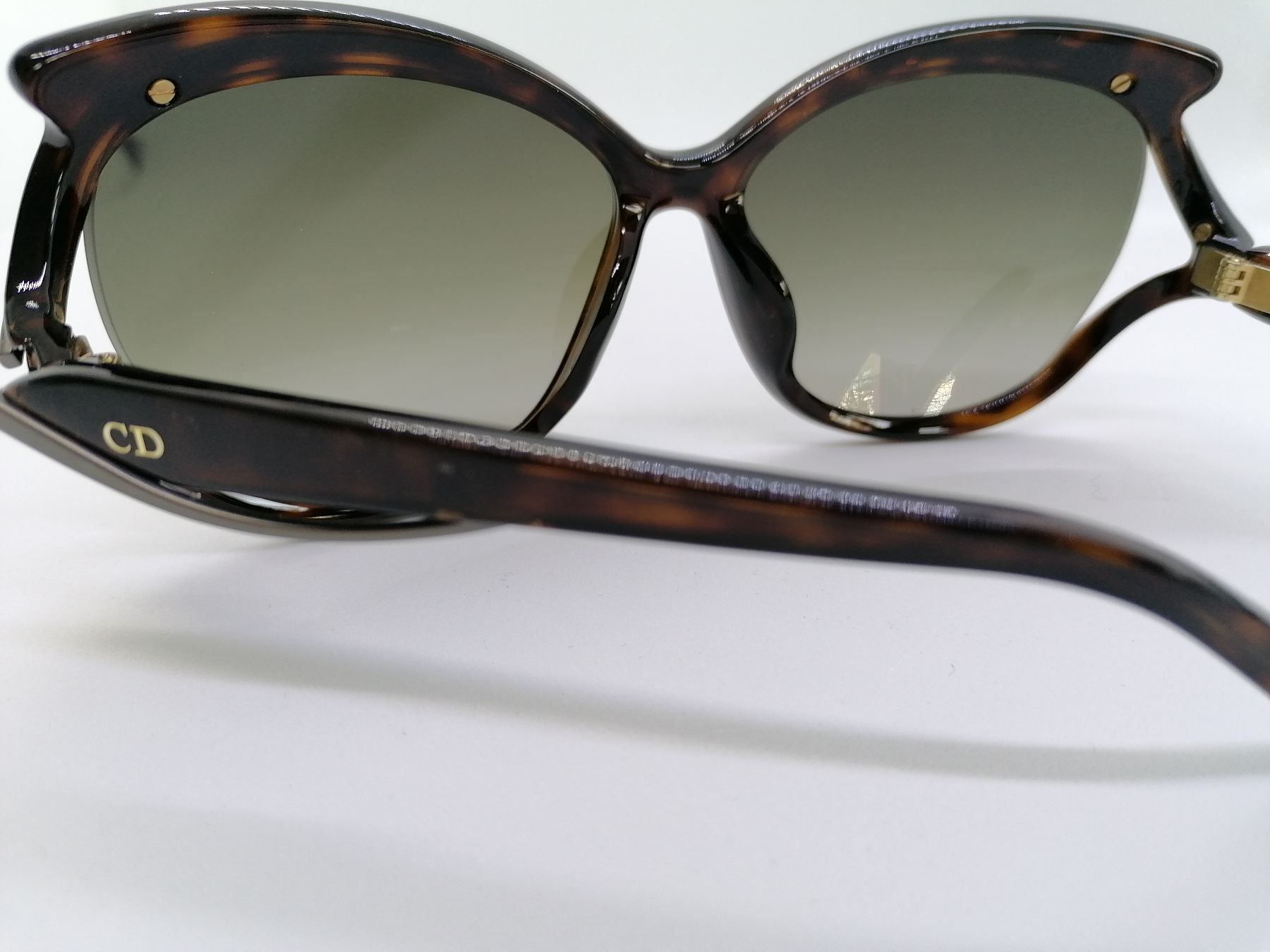 Dior Occhiali & Lenti: Dior Audacieuse 2 – Nuovo e nell'imballaggio originale da Muralto venduto da Brillen-outlet 2