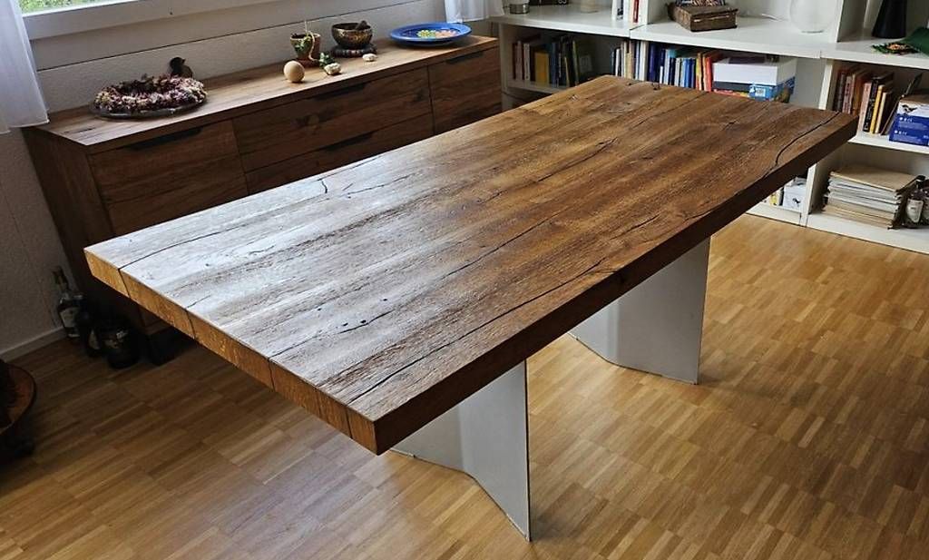 Micasa Tavoli: Wunderschöner Holztisch aus Eiche – Usato da Hedingen venduto da rewelti