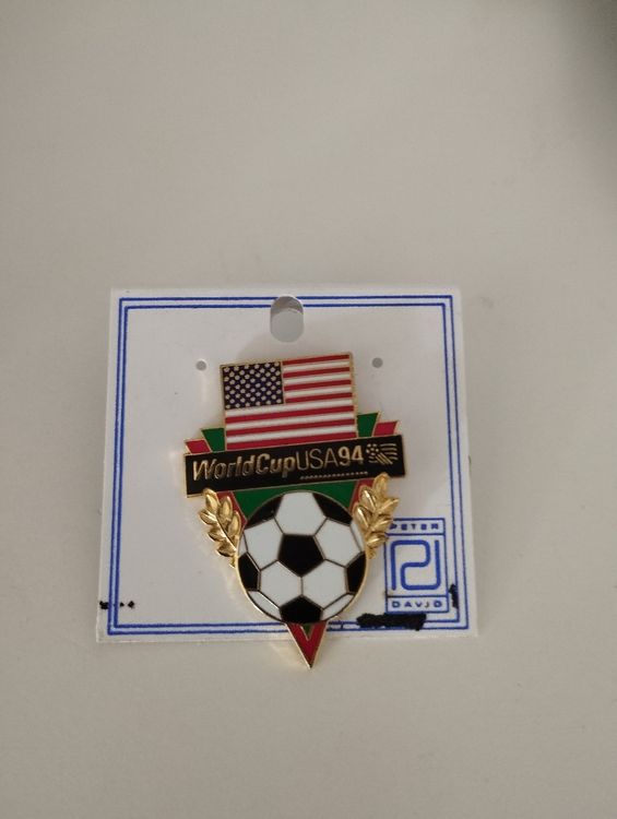 Pin's Suisse World Cup USA 94 – Officiel Sous Blister – Rare Collection Football