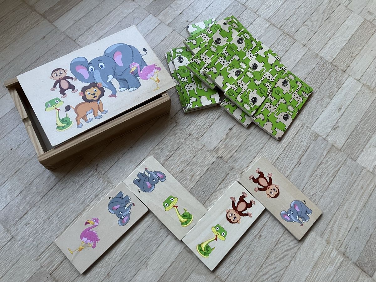 Spiele: Holz Domino Spiel Tiere – Gebraucht aus Basel von Lillybeth
