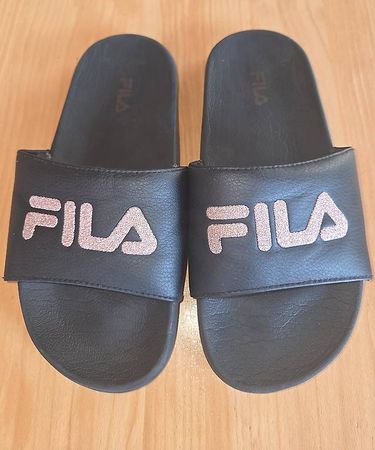 Claquettes FILA - pointure 36