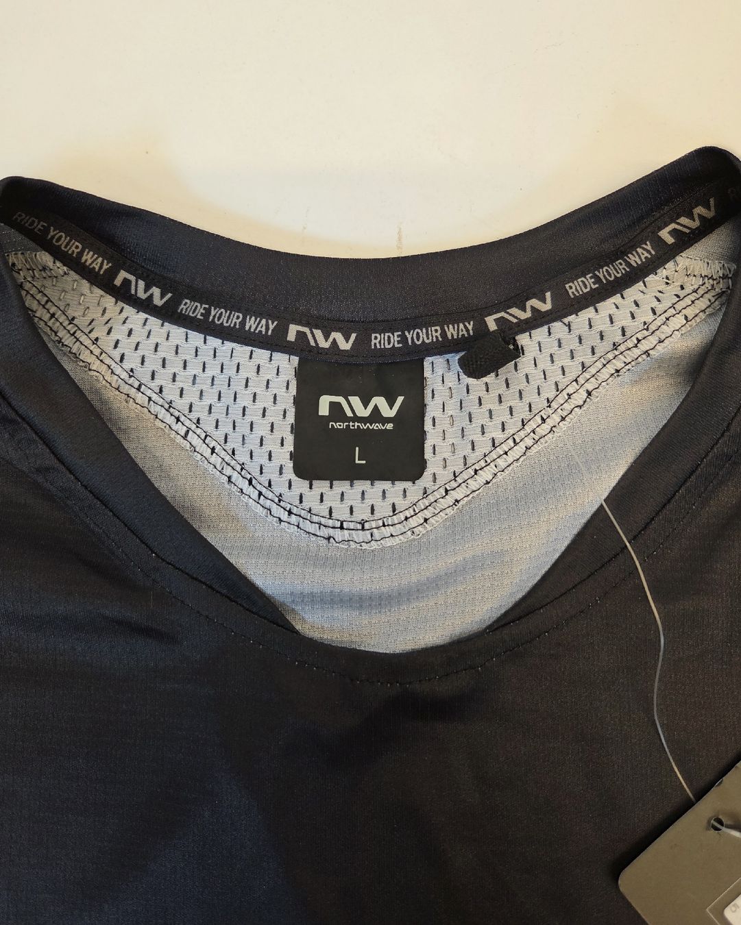 Northwave Leibchen & Hosen: Veloshirt der Marke Northwave Herren Grösse L – Neu und originalverpackt aus Braunau von Brand-Store 4