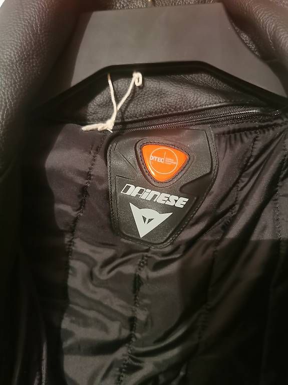 Giacche: Dainese Motorradlederjacke  – Usato da Wetzikon ZH venduto da mau_m2bm 1