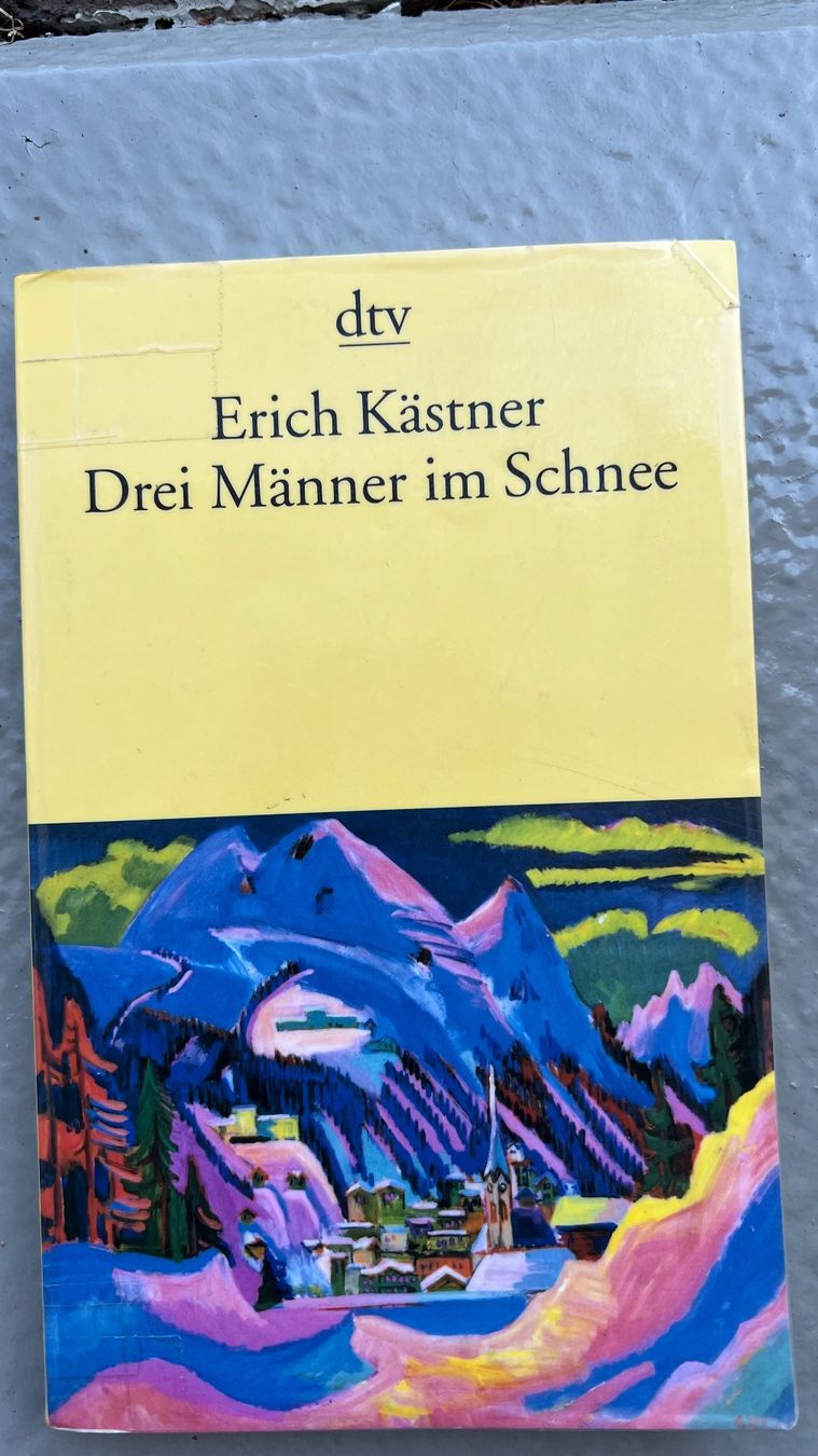 Bücher: Drei Männer im Schnee – Gebraucht aus Ebmatingen von lwe_x6h5