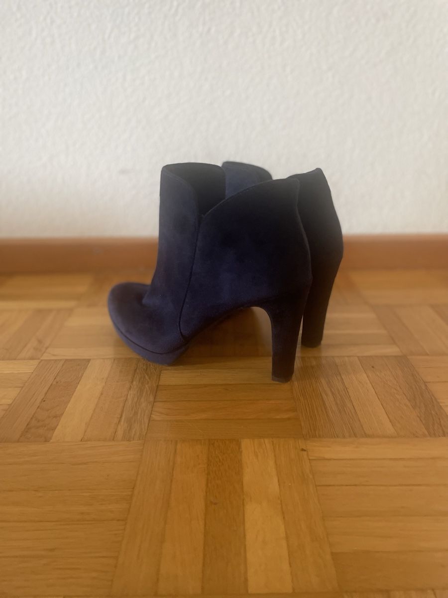 Chaussures femmes: Stiefeletten samt-blau – D'occasion à Horn par Jronimo 1