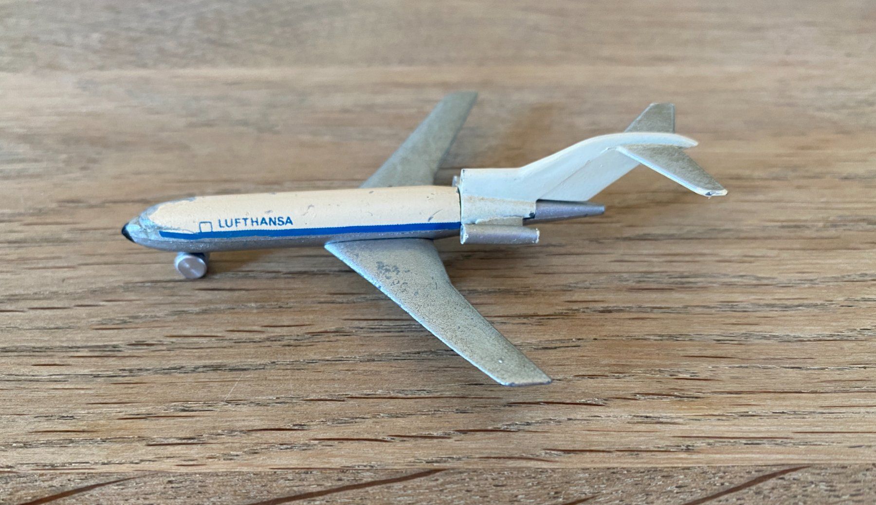 Schuco Jouets: Schuco, Flugzeug, Lufthansa Boeing 727 – D'occasion à Brügg BE par saphyrus24 1