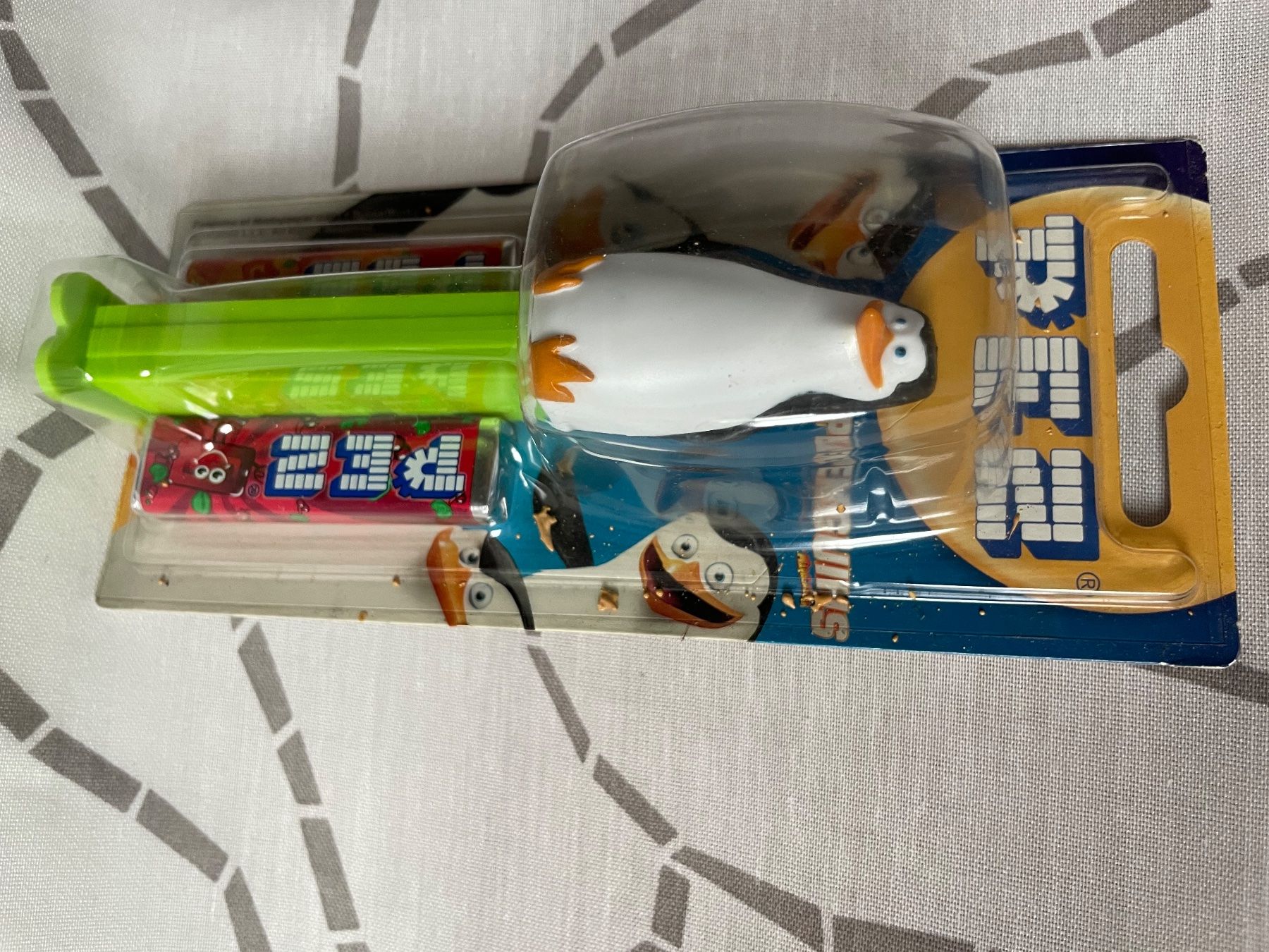 Pez Statuette: 4 PEZ Penguins – Nuovo e nell'imballaggio originale da Rafz venduto da stg101 3