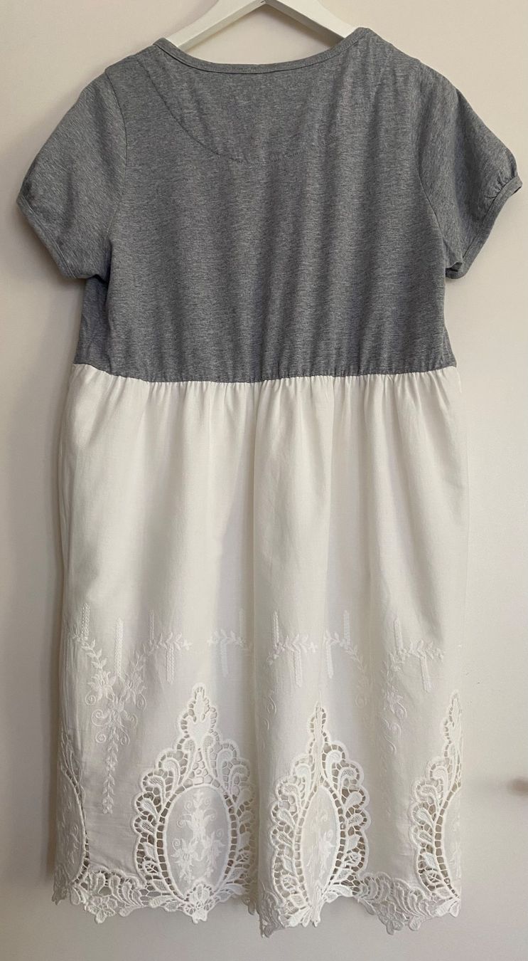 Kleider: Kleid in Weiss/Grau, Gr. M/L – Gebraucht aus Zürich von Maria2021 2