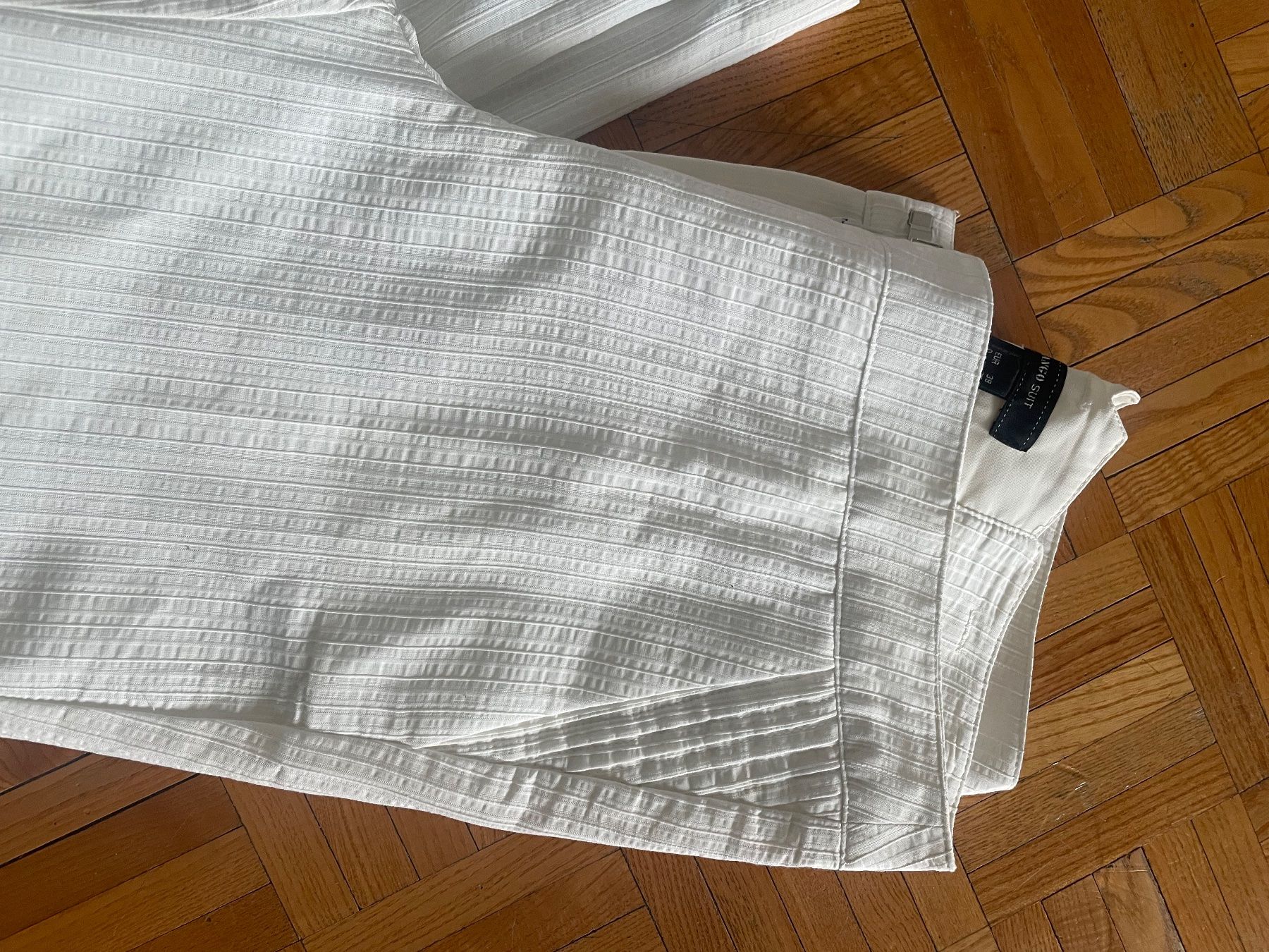 Mango Pantaloni: MANGO SUIT Hose Euro 38 – Usato da Gutenswil venduto da Bregenzer8610