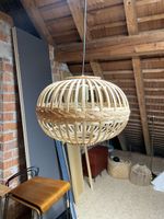 Hängeleuchte aus Rattan
