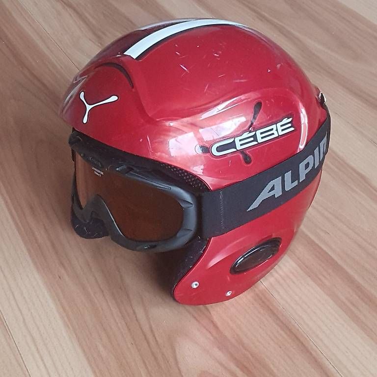 Caschi: Ski Helm  mit Skibrille – Usato da Schwyz venduto da Marhin 2