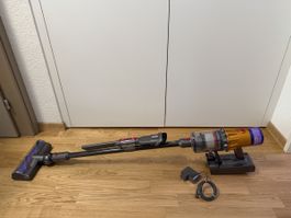 Dyson V12 detect slim absolute 