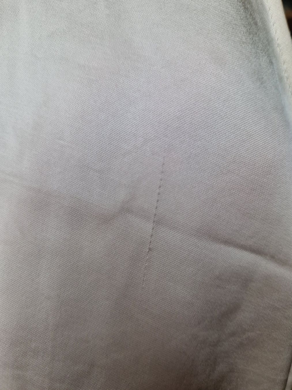 H&M Top: H&M Satin Top in Cremeweiss, Grösse M – Usato da Erlinsbach SO venduto da ULIKH 5