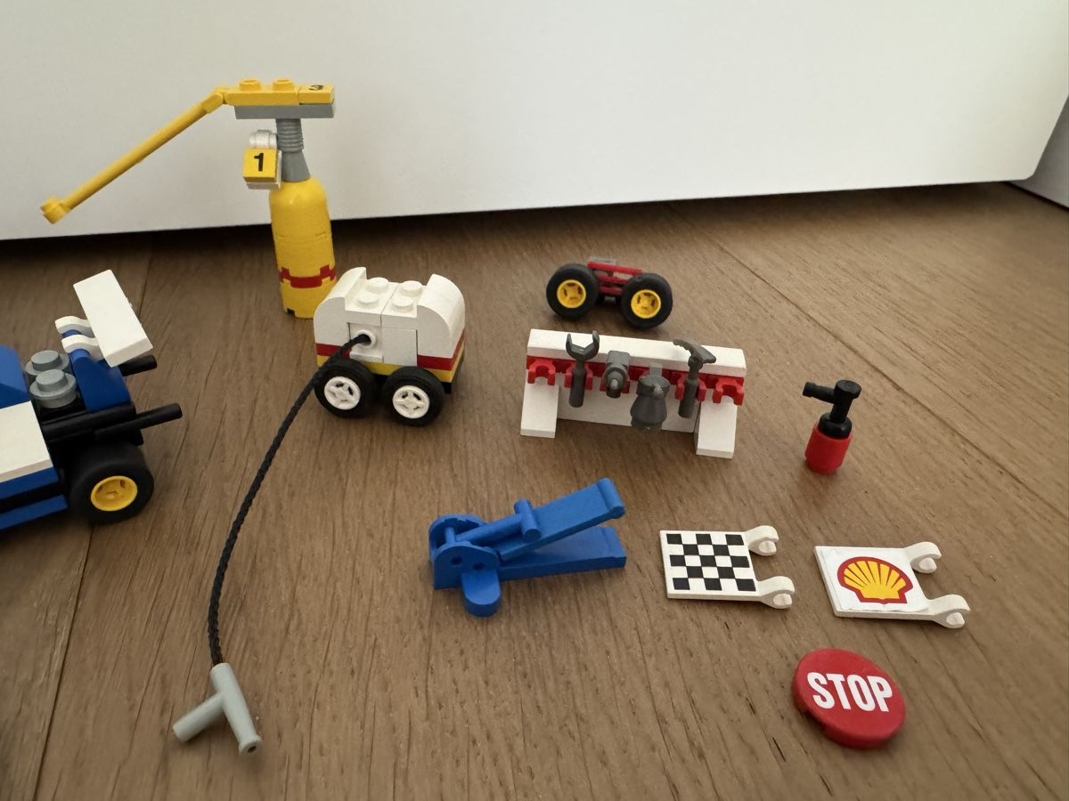 Lego Giocattoli: LEGO 2554 - Pit Stop – Usato da Fislisbach venduto da luepa 3
