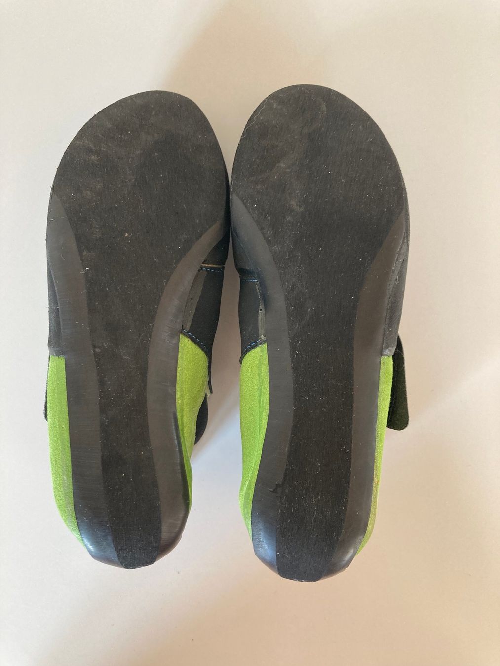 Chaussures hommes: Chaussons escalade Simond Rock 35 – Neuf (Voir description) à La Tour-de-Peilz par vve_nm8c 4