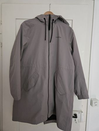 Didriksons Women's Marta Parka 38/40 (100% wasserdicht)