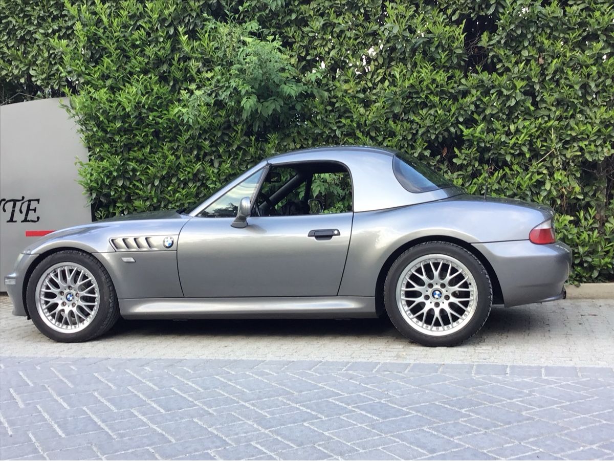 BMW Automobili: BMW Z3 Coupé gris 1.9 2002 – Usato da Biel/Bienne venduto da Claire_ch