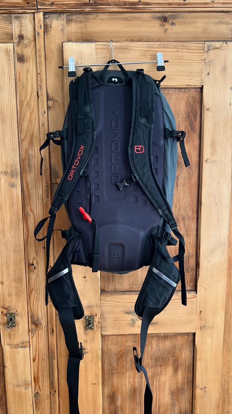 Ortovox Zaini: Ortovox Ascent 32 Rucksack – Usato da Bern venduto da koelbenerd 2