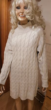 Chicoree Strickkleid, Grösse L, Top Zustand für den Winter!