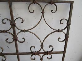 2 Antik schmiedeeiserne Gitter-Fensterläden /Türgitter/