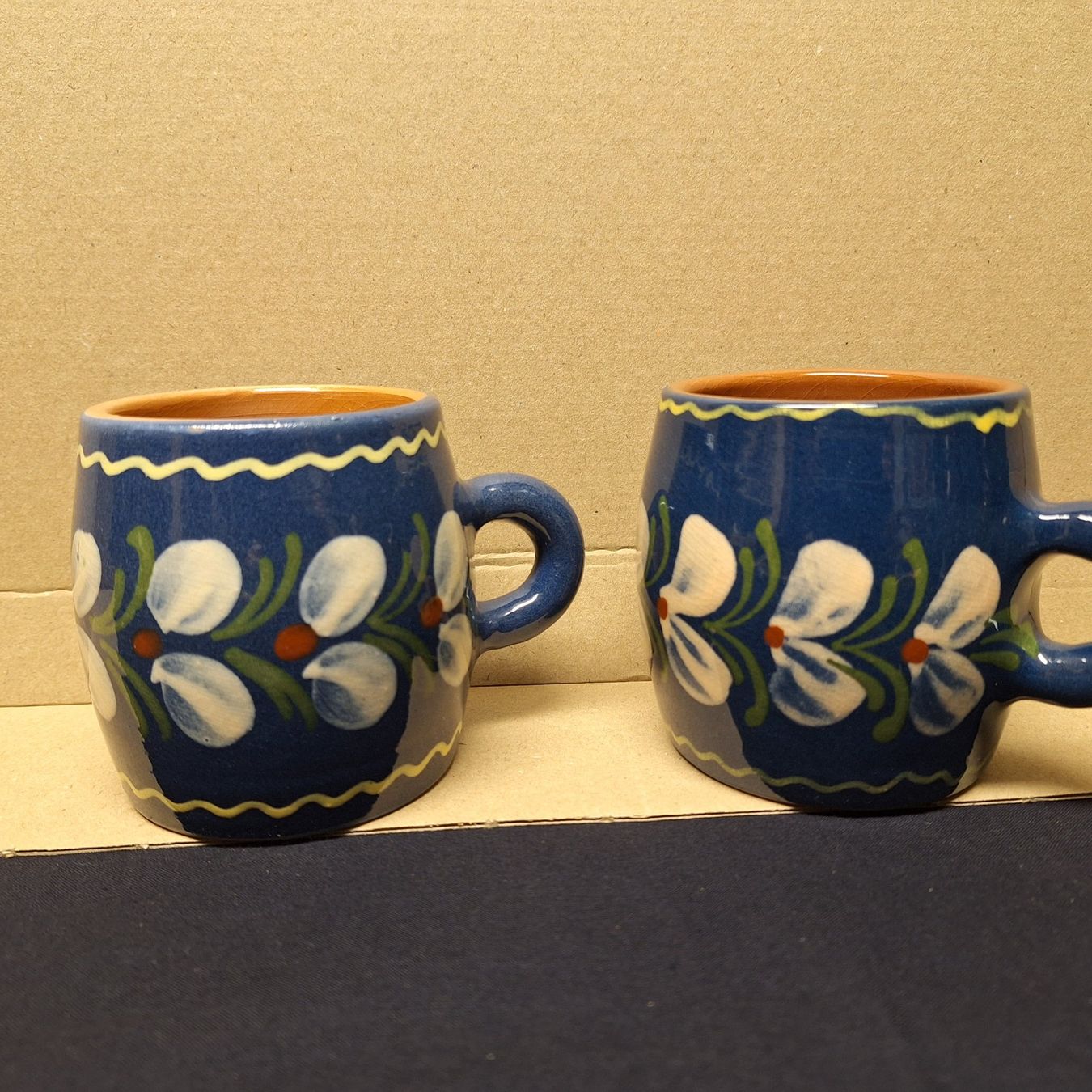 Tazze: Versand möglich. 2 Vintage Keramikbecher – Usato da Winterthur venduto da Goldpipau 1