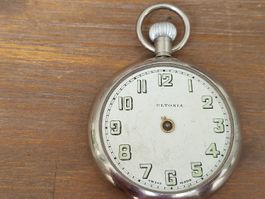 TASCHENUHR 50 MM LÄUFT 