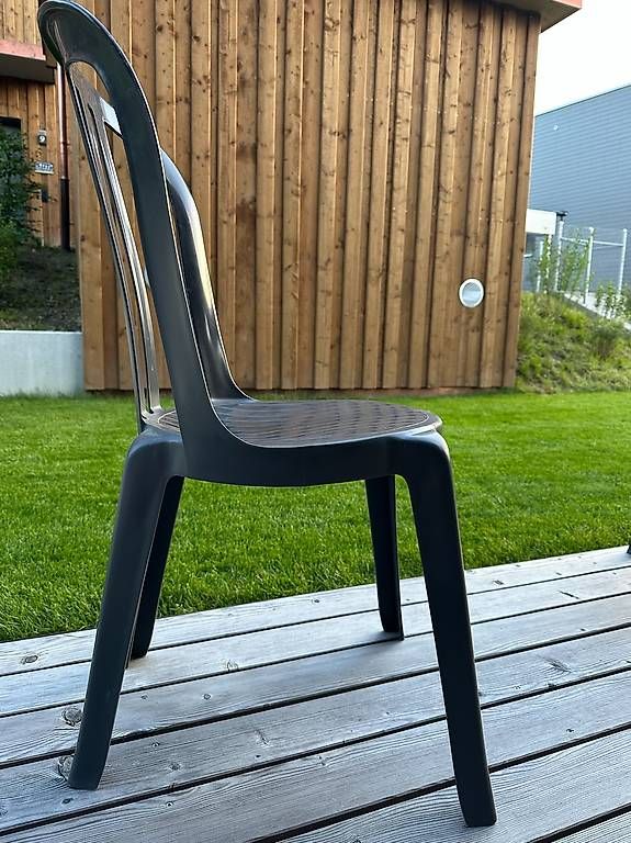 Chaises: Gartenstühle anthrazit | stapelbar – D'occasion à Wila par mrs_zh 1