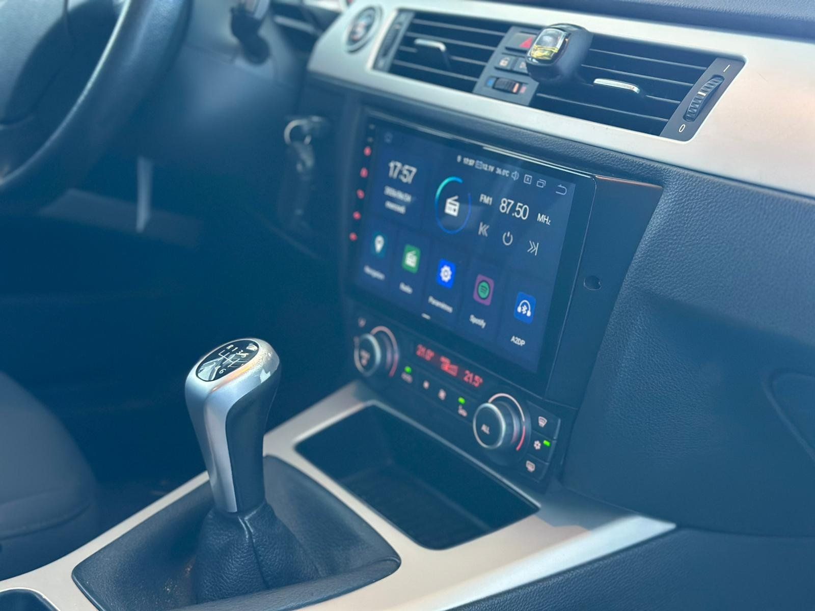 BMW Autos: BMW 318i Touring – Gebraucht aus Aclens von sobacopeludo 7