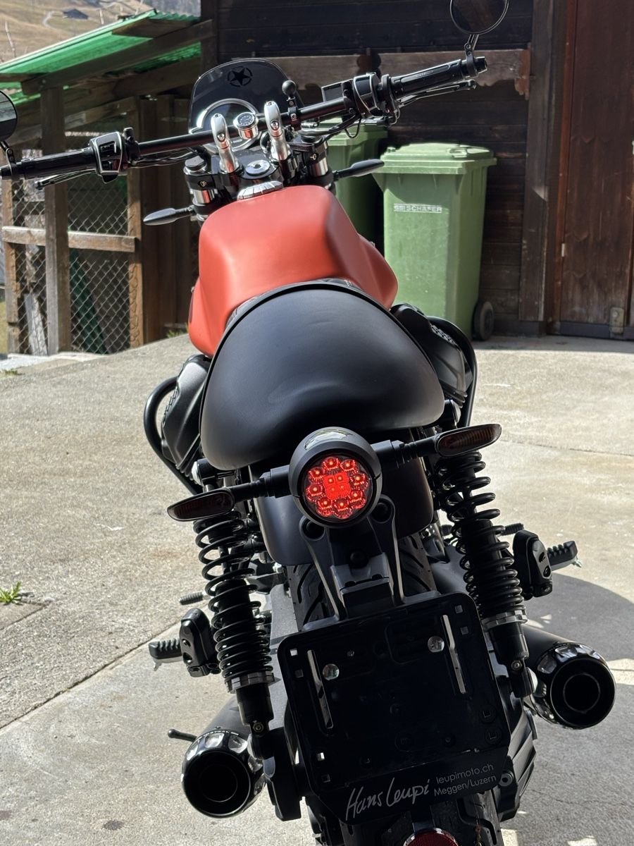 Moto Guzzi Strada: Moto Guzzi V9 Bobber – Usato da Grindelwald venduto da Chrli 9