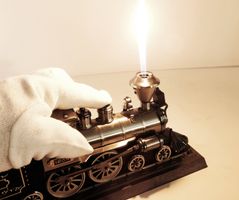 Vintage Tischfeuerzeug Dampflokomotive "1864" Made in Japan
