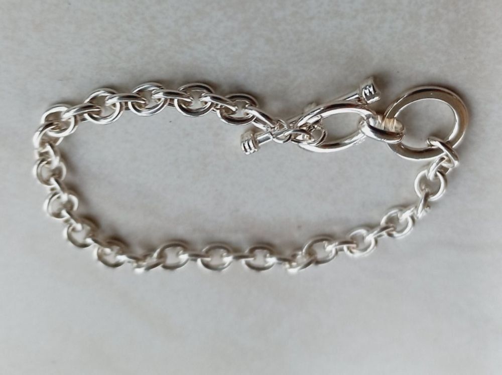 Bracciali & Braccialetti: Armband Länge 18cm Durchmesser Silber B:4,5mm – Nuovo e nell'imballaggio originale da Winistorf venduto da acreativ