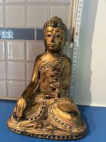 Buddha aus Holz 