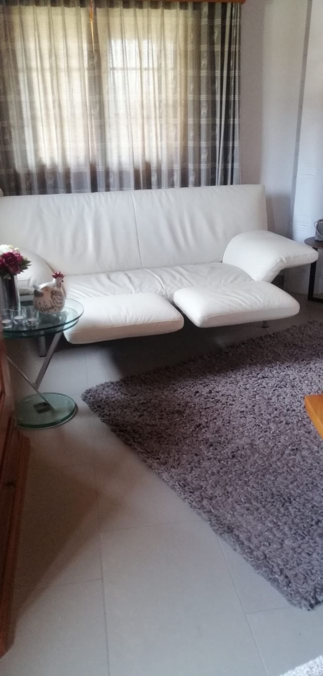 Divani: Leder Sofa Flyer von Designo – Usato da Laax GR venduto da Huwy01 1