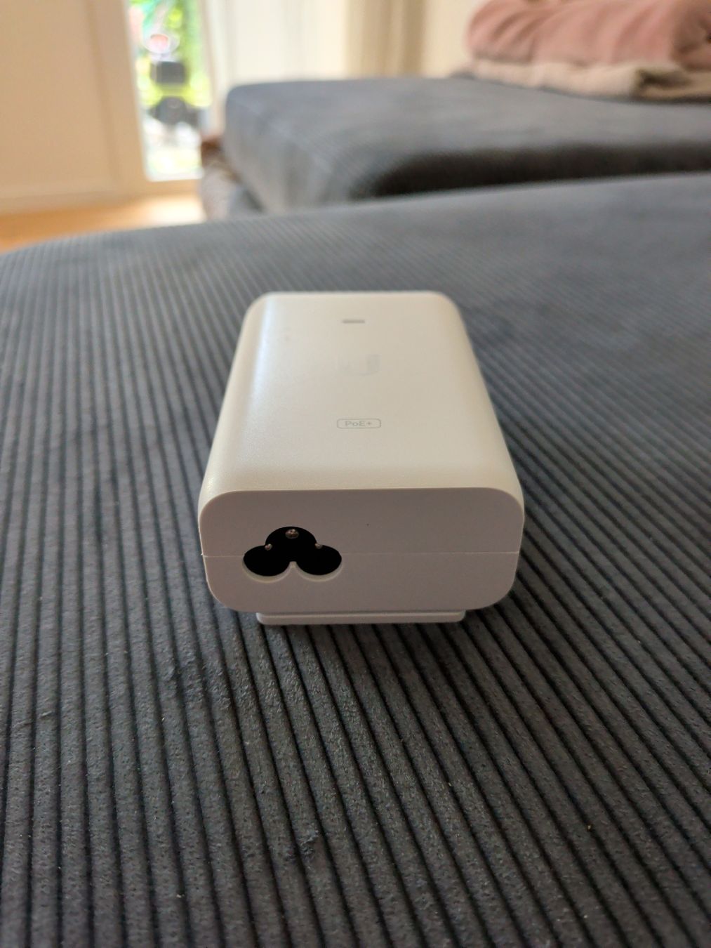Ubiquiti Unità & Adattatore: Ubiquiti PoE+ Injector white used – Nuovo (secondo la descrizione) da Maur venduto da geo_tw5t 2