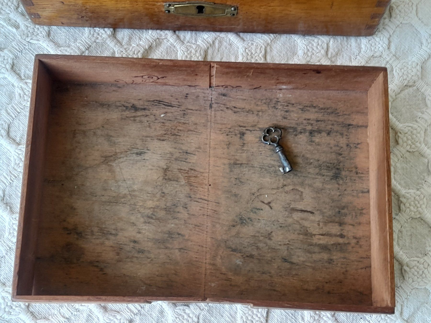 Barattoli: antike Holzbox/Schatulle – Usato da Thun venduto da Treff.....e 6