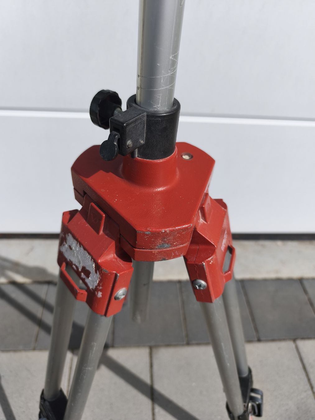Hilti Tutti gli attrezzi: Hilti Stativ gebraucht – Usato da Recherswil venduto da Sruscha58 4