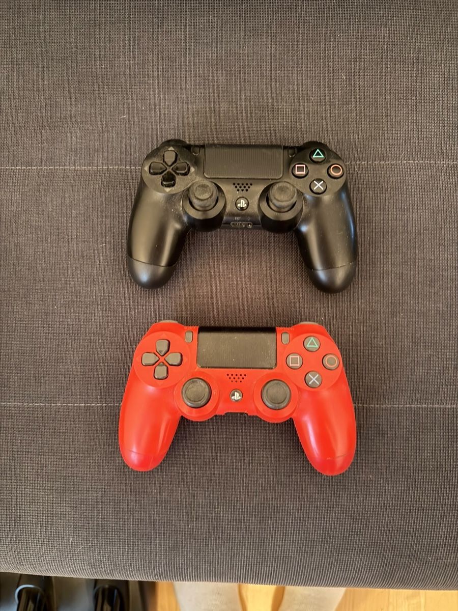 Sony Console: Gaming Setup – Usato da Chur venduto da ivan.13