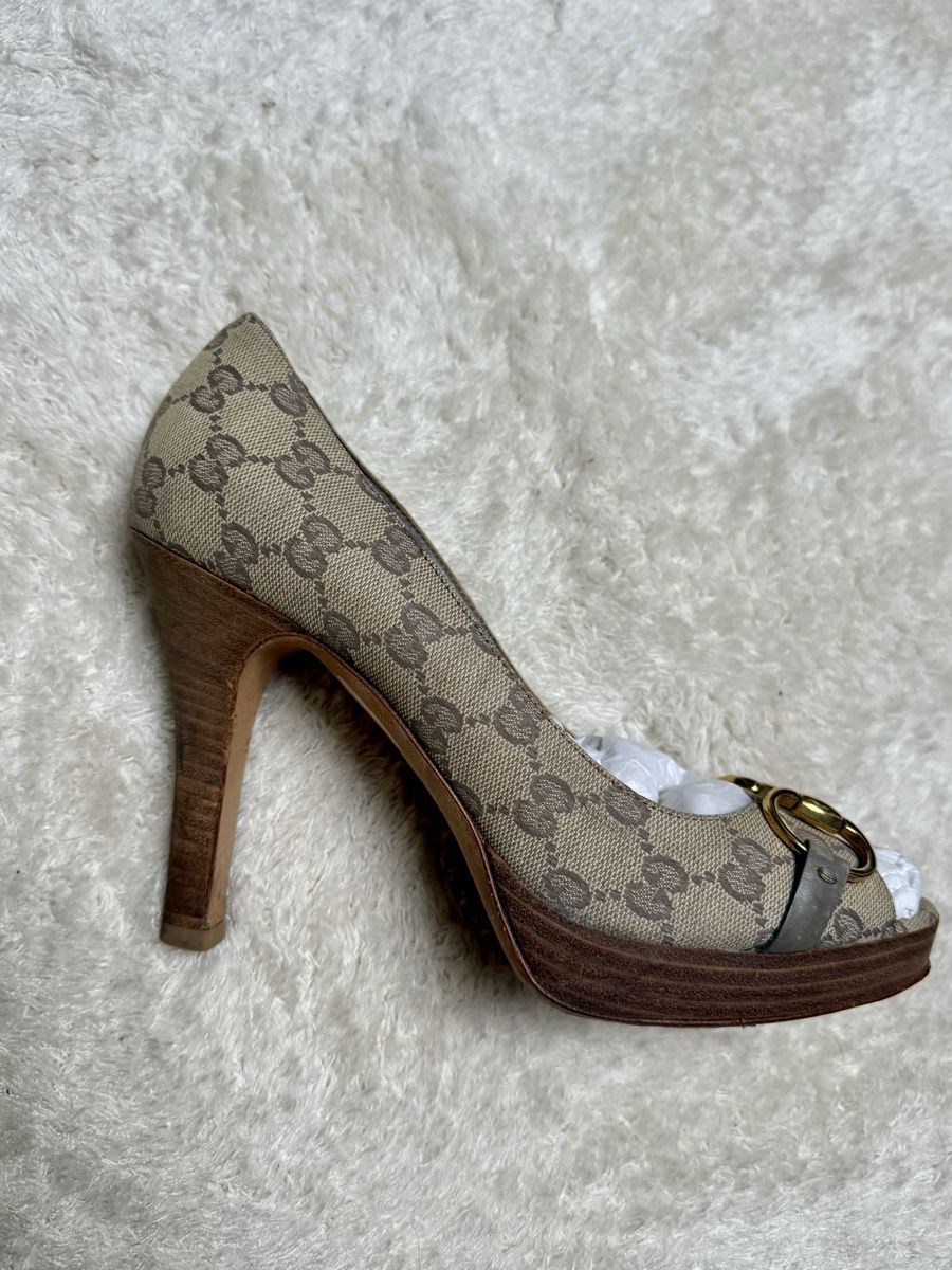 Gucci Scarpe da donna: Gucci shoes 39 – Usato da Barna venduto da orbuyorcry